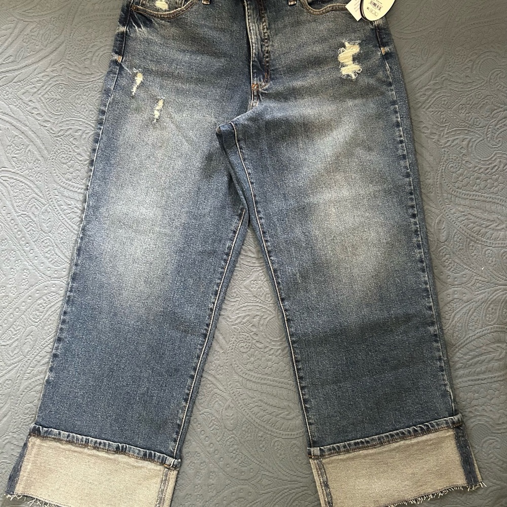 Distressed Cropped Blue Jeans 12 NWT